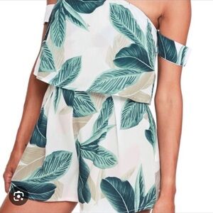 Missguided Floral Leaf Romper